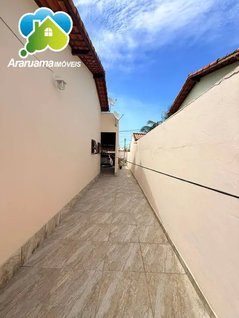 Foto 5 de Casa com 2 quartos à venda em Araruama - RJ