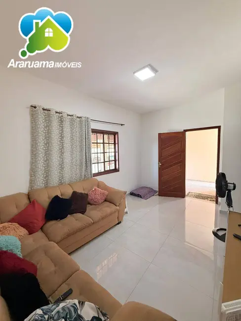 Foto 8 de Casa com 2 quartos à venda em Araruama - RJ
