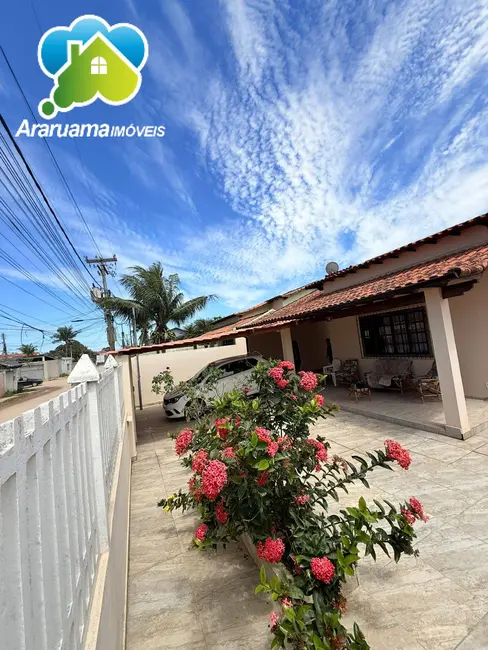 Foto 2 de Casa com 2 quartos à venda em Araruama - RJ