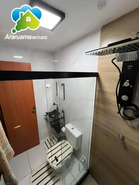 Foto 9 de Casa com 4 quartos à venda em Araruama - RJ