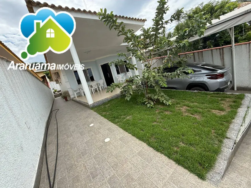Foto 6 de Casa com 2 quartos à venda, 225m2 em Araruama - RJ