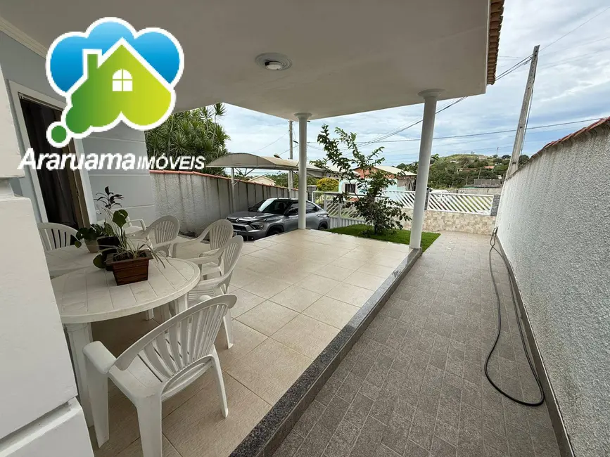 Foto 7 de Casa com 2 quartos à venda, 225m2 em Araruama - RJ