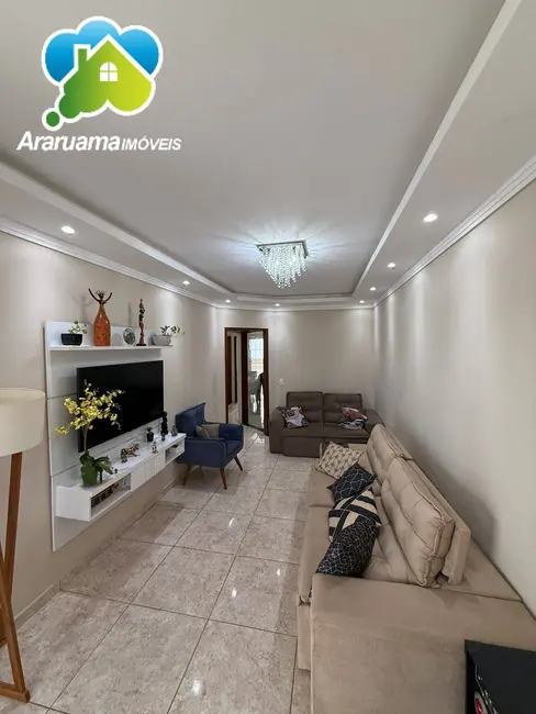 Foto 5 de Casa com 2 quartos à venda, 225m2 em Araruama - RJ