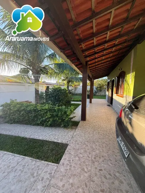 Foto 2 de Casa com 3 quartos à venda, 450m2 em Araruama - RJ