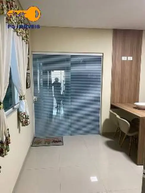 Sobrado com 4 quartos à venda, 264m2 em Raia, Paranagua - PR - imagem 8 Foto 8 de Sobrado com 4 quartos à venda, 264m2 em Raia, Paranagua - PR