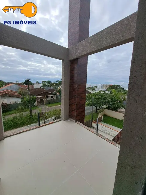 Foto 9 de Sobrado com 3 quartos à venda, 115m2 em Matinhos - PR