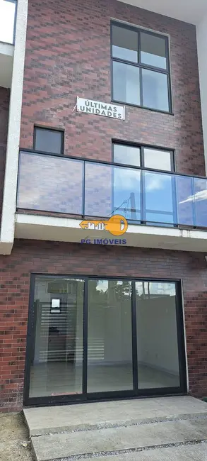 Foto 3 de Sobrado com 3 quartos à venda, 115m2 em Matinhos - PR