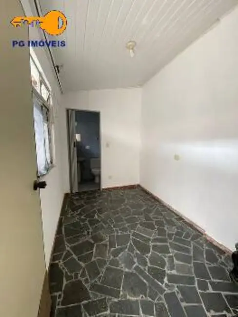Sobrado com 3 quartos à venda, 210m2 em 29 de Julho, Paranagua - PR - imagem 7 Foto 7 de Sobrado com 3 quartos à venda, 210m2 em 29 de Julho, Paranagua - PR