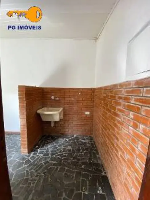 Sobrado com 3 quartos à venda, 210m2 em 29 de Julho, Paranagua - PR - imagem 9 Foto 9 de Sobrado com 3 quartos à venda, 210m2 em 29 de Julho, Paranagua - PR