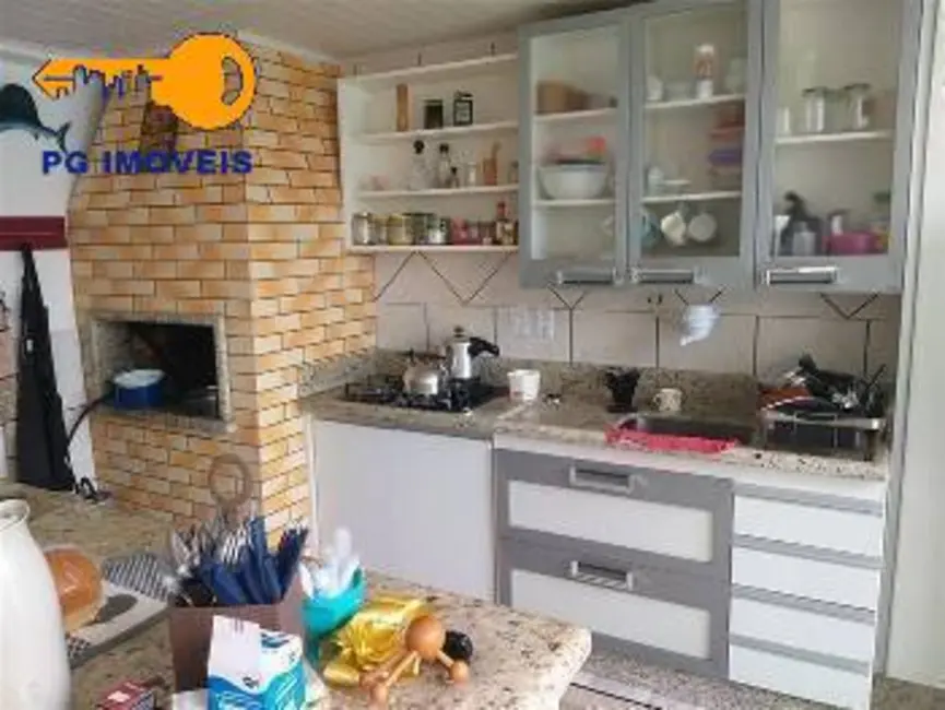 Foto 9 de Casa com 5 quartos à venda, 324m2 em Pontal Do Parana - PR