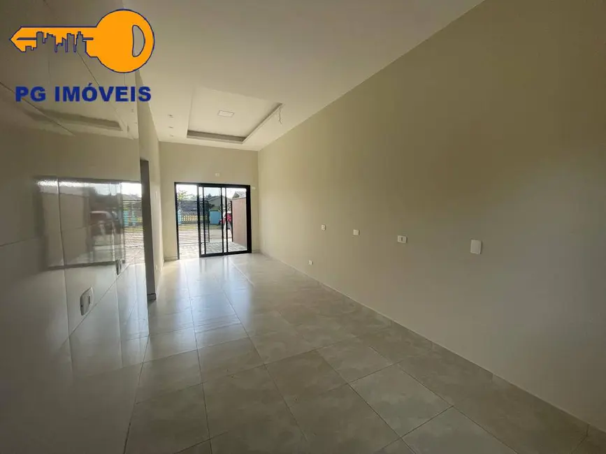 Foto 4 de Casa com 2 quartos à venda, 70m2 em Shangri-la, Pontal Do Parana - PR