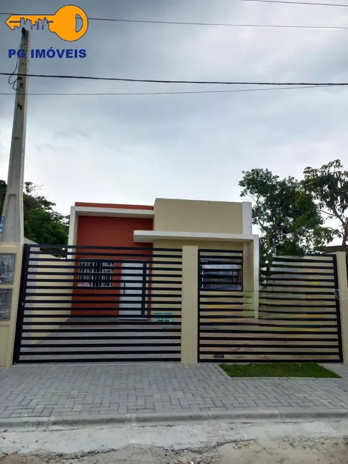 Foto 1 de Casa com 2 quartos à venda, 132m2 em Shangri-la, Pontal Do Parana - PR