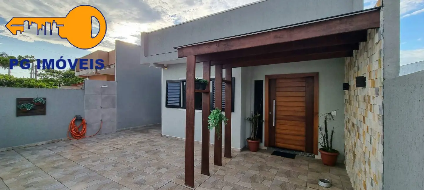 Foto 1 de Casa com 3 quartos à venda, 207m2 em Pontal Do Parana - PR