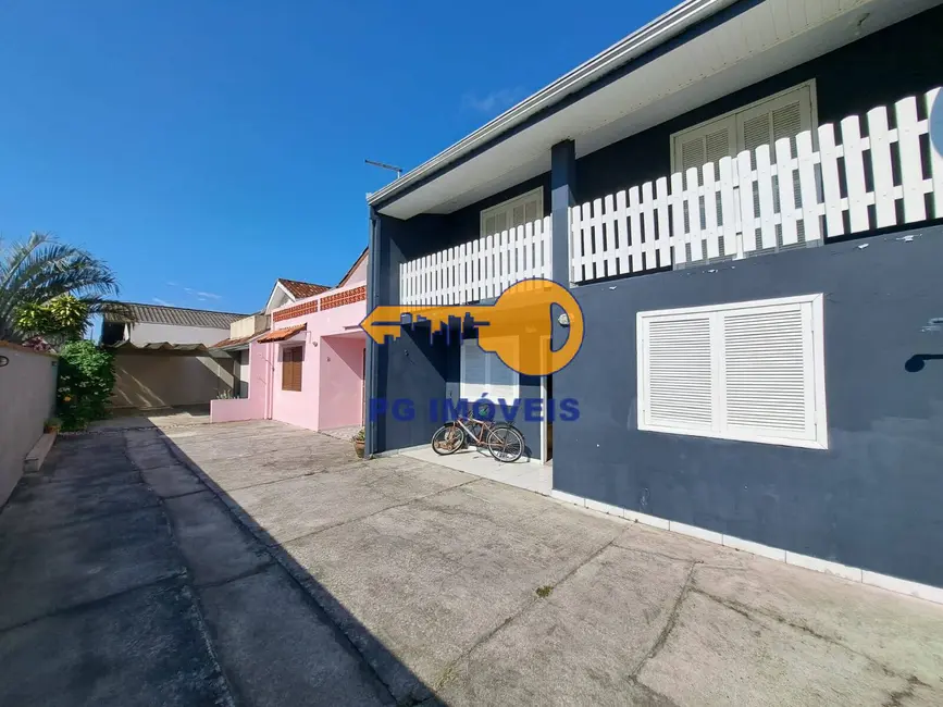 Foto 3 de Sobrado com 5 quartos à venda, 120m2 em Pontal Do Parana - PR