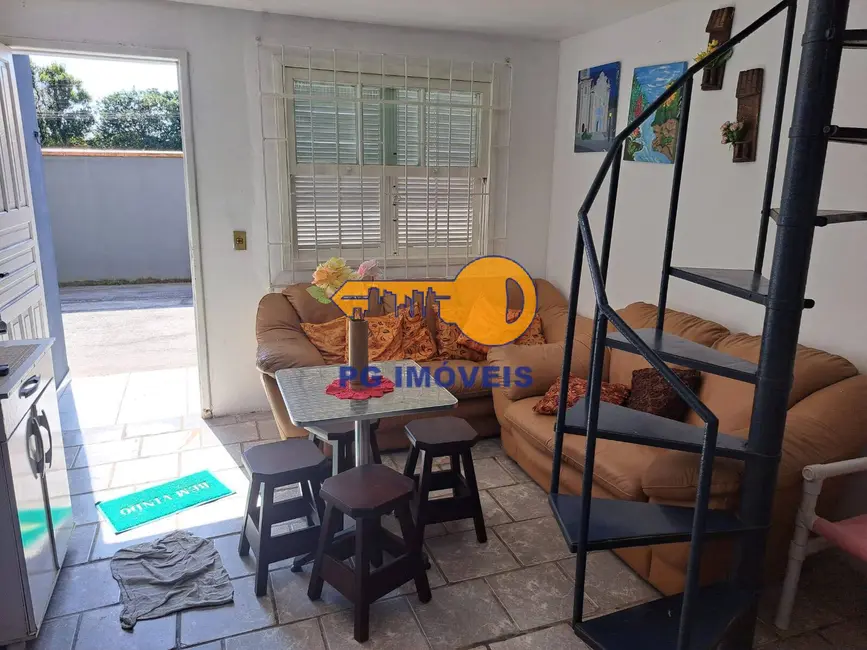 Foto 6 de Sobrado com 5 quartos à venda, 120m2 em Pontal Do Parana - PR