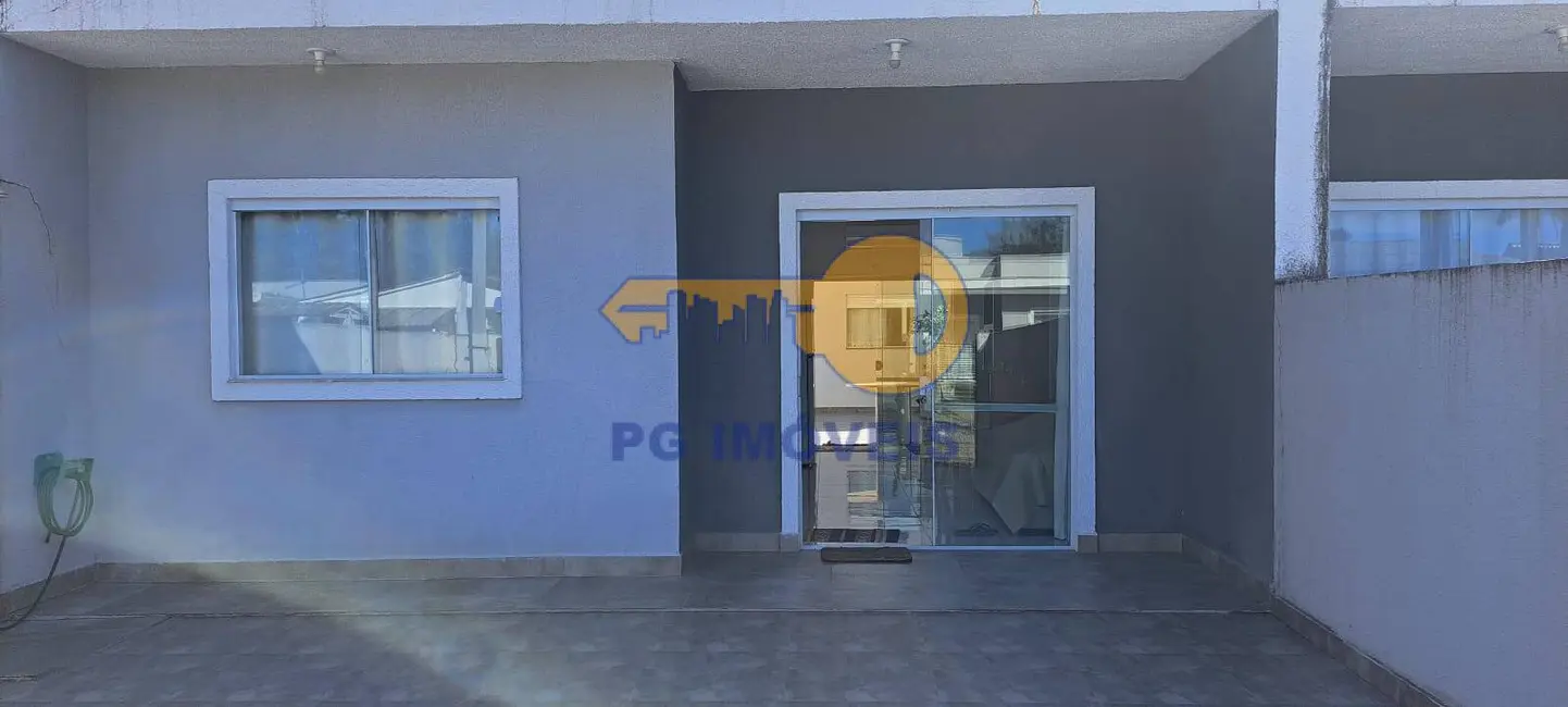 Foto 4 de Casa com 4 quartos à venda, 180m2 em Matinhos - PR