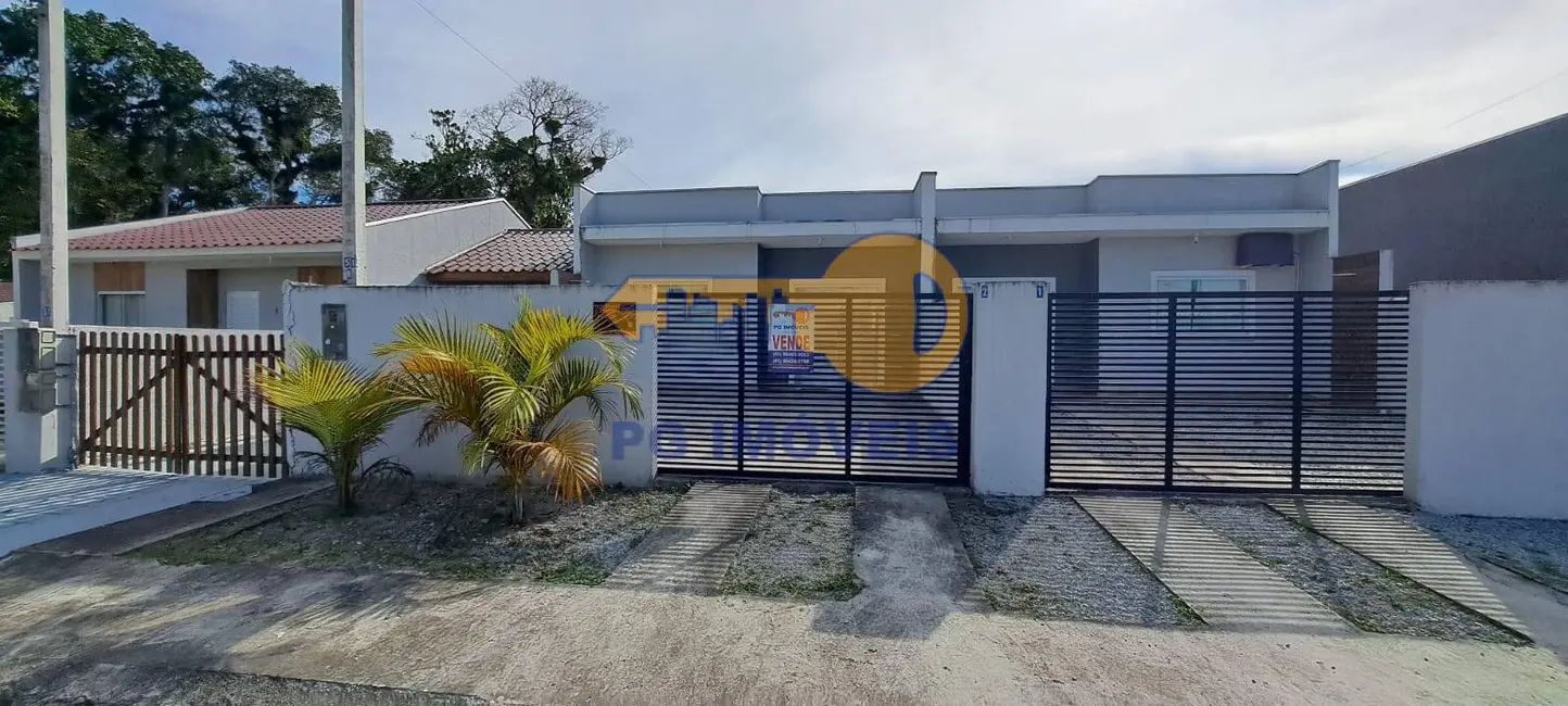 Foto 1 de Casa com 4 quartos à venda, 180m2 em Matinhos - PR