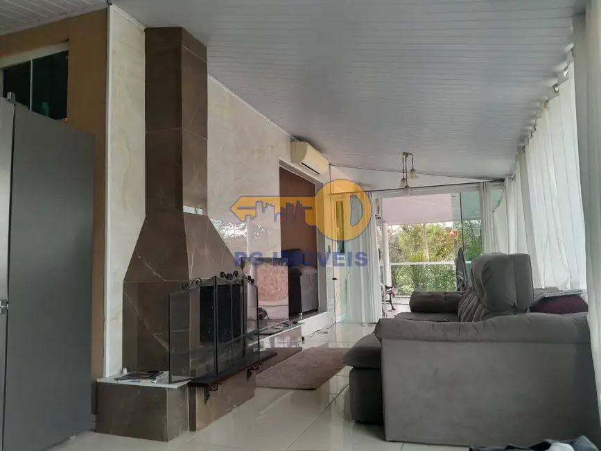 Chácara com 4 quartos à venda, 5947m2 em Vila Garcia, Paranagua - PR - imagem 9 Foto 9 de Chácara com 4 quartos à venda, 5947m2 em Vila Garcia, Paranagua - PR