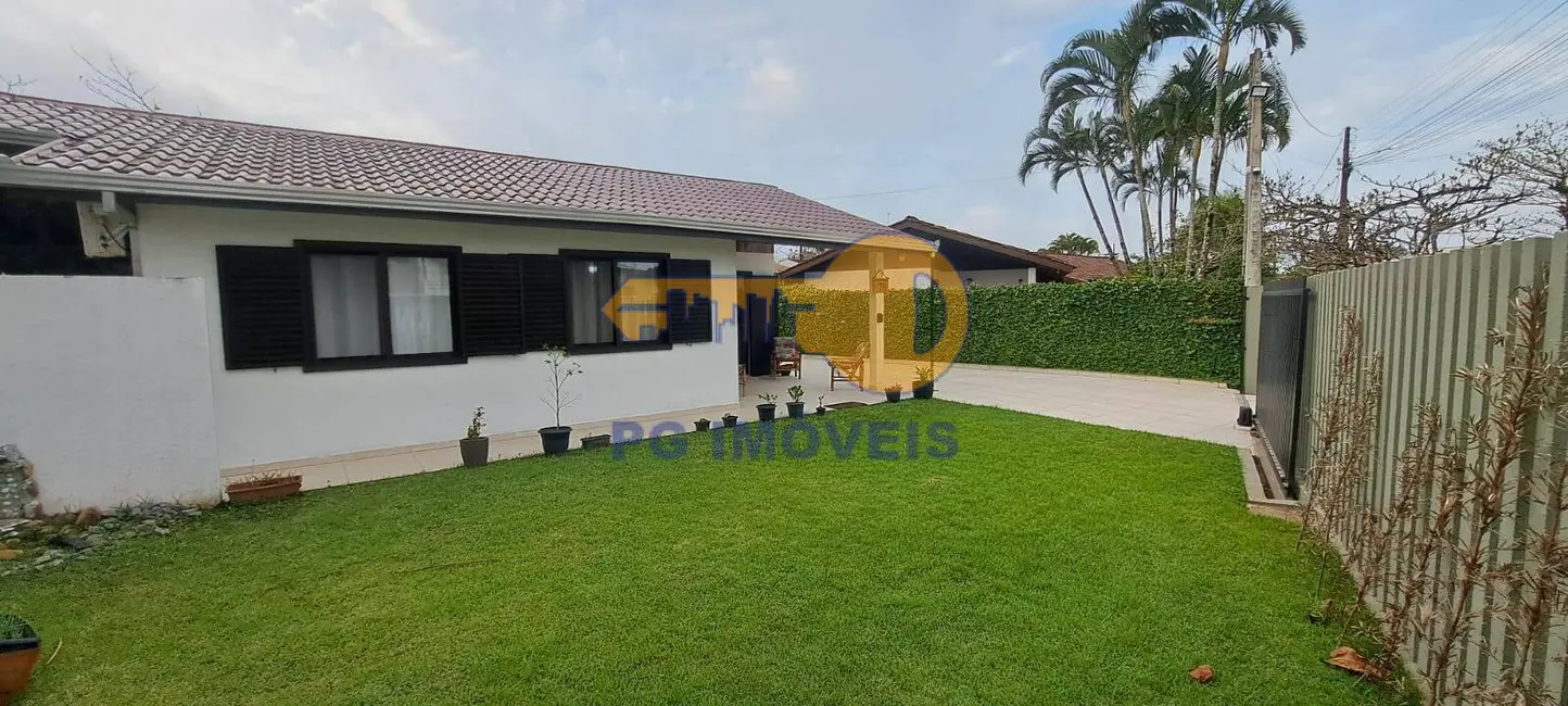 Foto 2 de Casa com 3 quartos à venda, 299m2 em Pontal Do Parana - PR