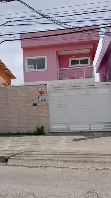 Casa com 3 quartos à venda e para alugar, 202m2 em Itaipu, Niteroi - RJ - imagem 2 Foto 2 de Casa com 3 quartos à venda e para alugar, 202m2 em Itaipu, Niteroi - RJ