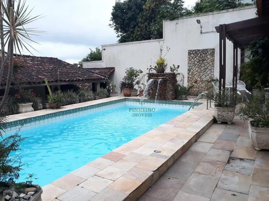 Foto 3 de Casa com 4 quartos à venda, 525m2 em Badu, Niteroi - RJ