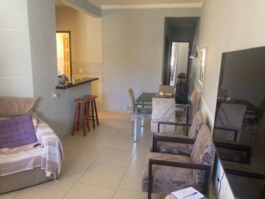 Foto 6 de Casa com 2 quartos à venda, 335m2 em Marica - RJ