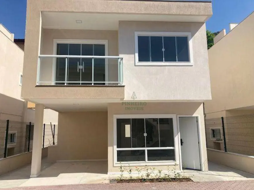 Foto 1 de Casa de Condomínio com 3 quartos à venda, 1785m2 em Itaipu, Niteroi - RJ