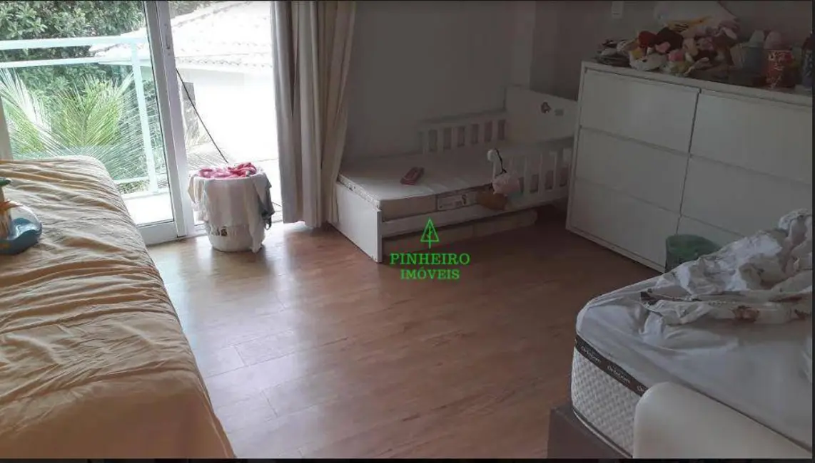Foto 9 de Casa de Condomínio com 4 quartos à venda, 540m2 em Piratininga, Niteroi - RJ