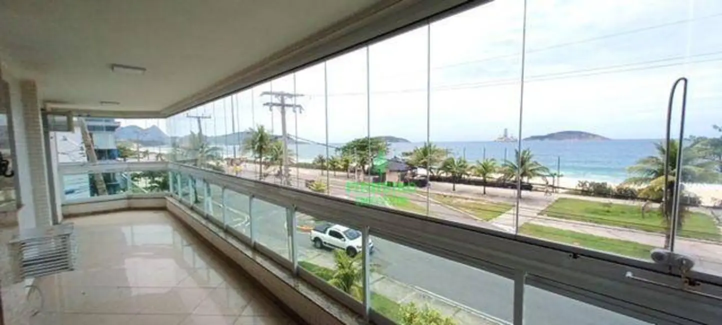 Foto 3 de Apartamento com 4 quartos à venda, 141m2 em Piratininga, Niteroi - RJ