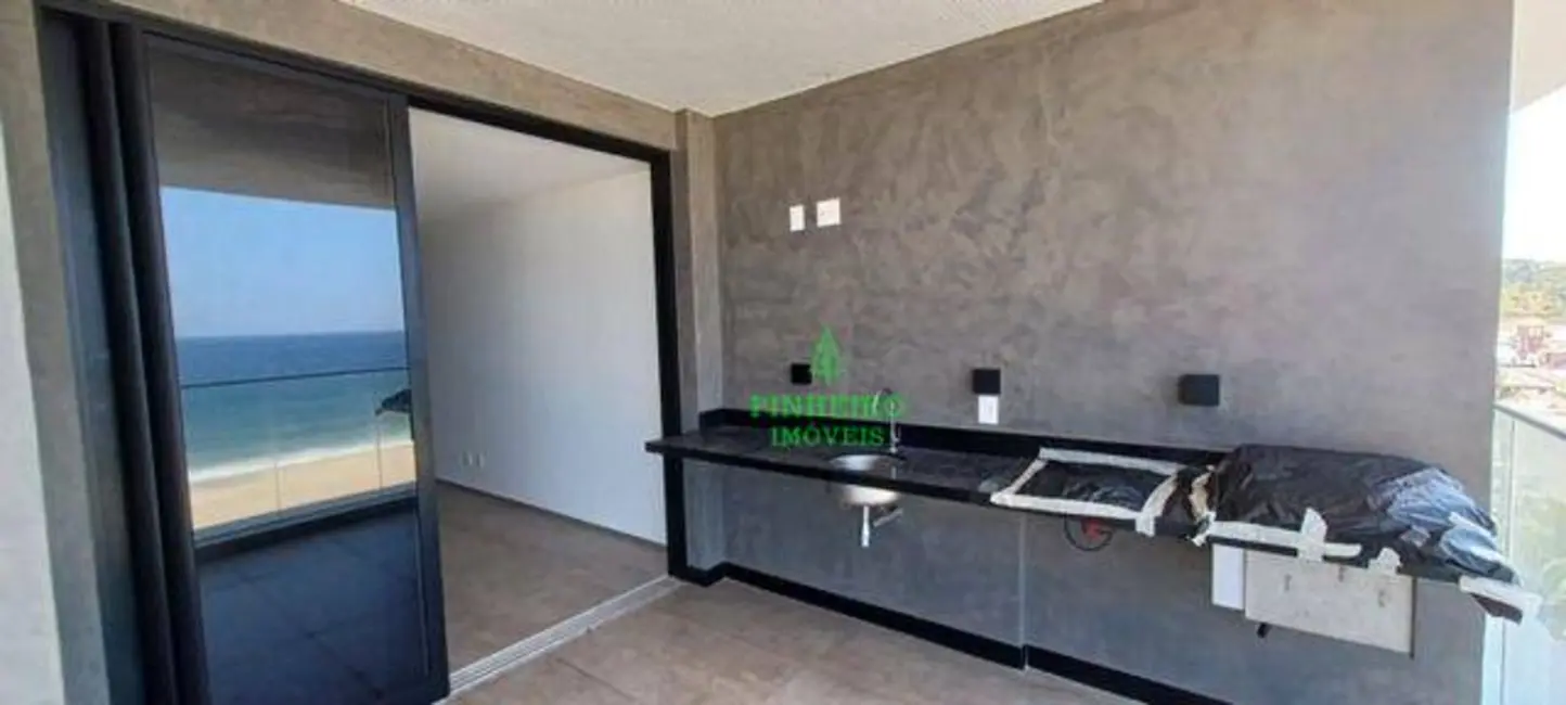 Apartamento com 3 quartos à venda, 130m2 em Piratininga, Niteroi - RJ - imagem 5 Foto 5 de Apartamento com 3 quartos à venda, 130m2 em Piratininga, Niteroi - RJ
