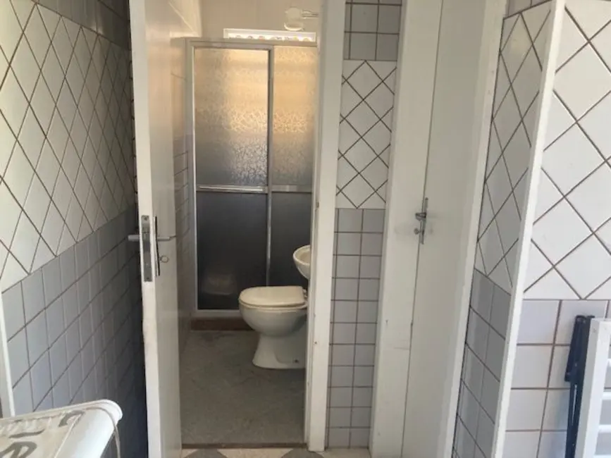 Casa de Condomínio com 3 quartos à venda, 450m2 em Várzea das Moças, Niteroi - RJ - imagem 3 Foto 3 de Casa de Condomínio com 3 quartos à venda, 450m2 em Várzea das Moças, Niteroi - RJ