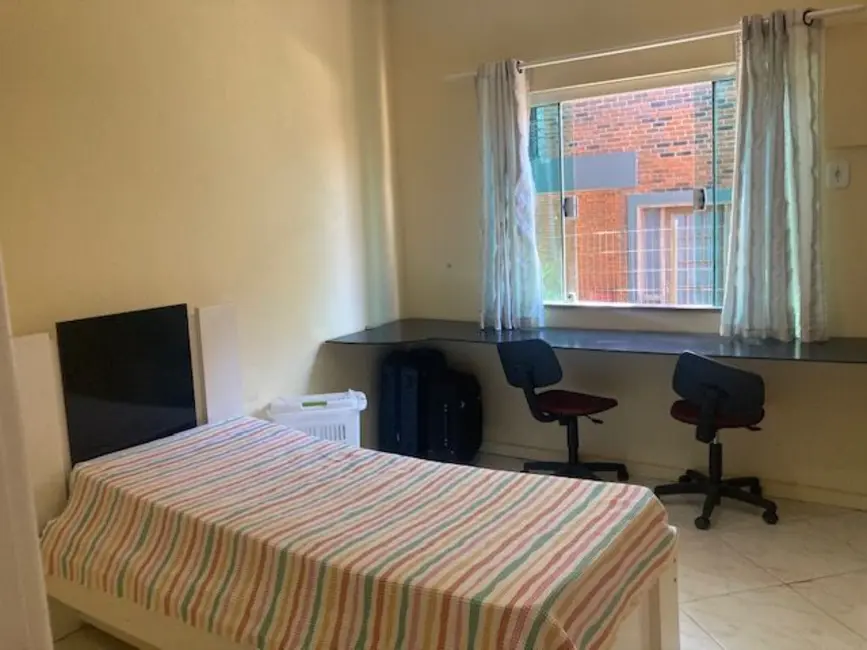 Casa de Condomínio com 3 quartos à venda, 450m2 em Várzea das Moças, Niteroi - RJ - imagem 7 Foto 7 de Casa de Condomínio com 3 quartos à venda, 450m2 em Várzea das Moças, Niteroi - RJ