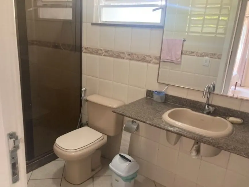 Casa de Condomínio com 3 quartos à venda, 450m2 em Várzea das Moças, Niteroi - RJ - imagem 9 Foto 9 de Casa de Condomínio com 3 quartos à venda, 450m2 em Várzea das Moças, Niteroi - RJ