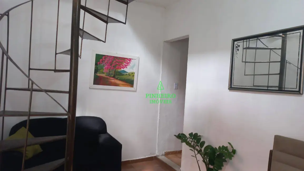 Foto 2 de Casa com 2 quartos à venda, 65m2 em Barreto, Niteroi - RJ