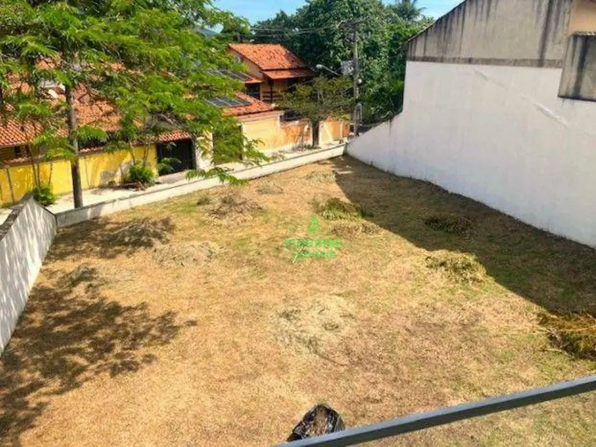 Foto 9 de Casa com 3 quartos à venda, 326m2 em Itaipu, Niteroi - RJ