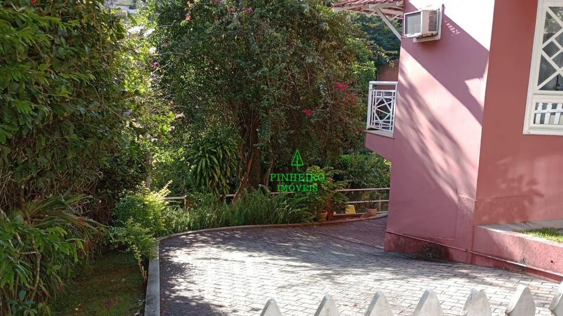 Casa de Condomínio com 4 quartos à venda, 760m2 em Itaipu, Niteroi - RJ - imagem 4 Foto 4 de Casa de Condomínio com 4 quartos à venda, 760m2 em Itaipu, Niteroi - RJ