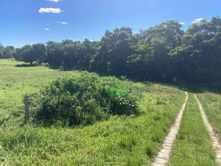 Foto 2 de Fazenda / Haras com 6 quartos à venda, 240000m2 em Marica - RJ