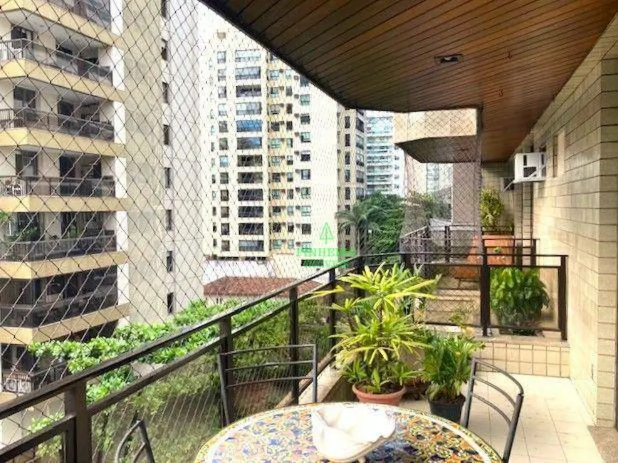 Foto 5 de Apartamento com 4 quartos à venda, 193m2 em Icaraí, Niteroi - RJ