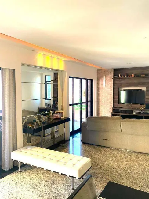 Foto 3 de Apartamento com 4 quartos à venda, 190m2 em Santa Rosa, Niteroi - RJ