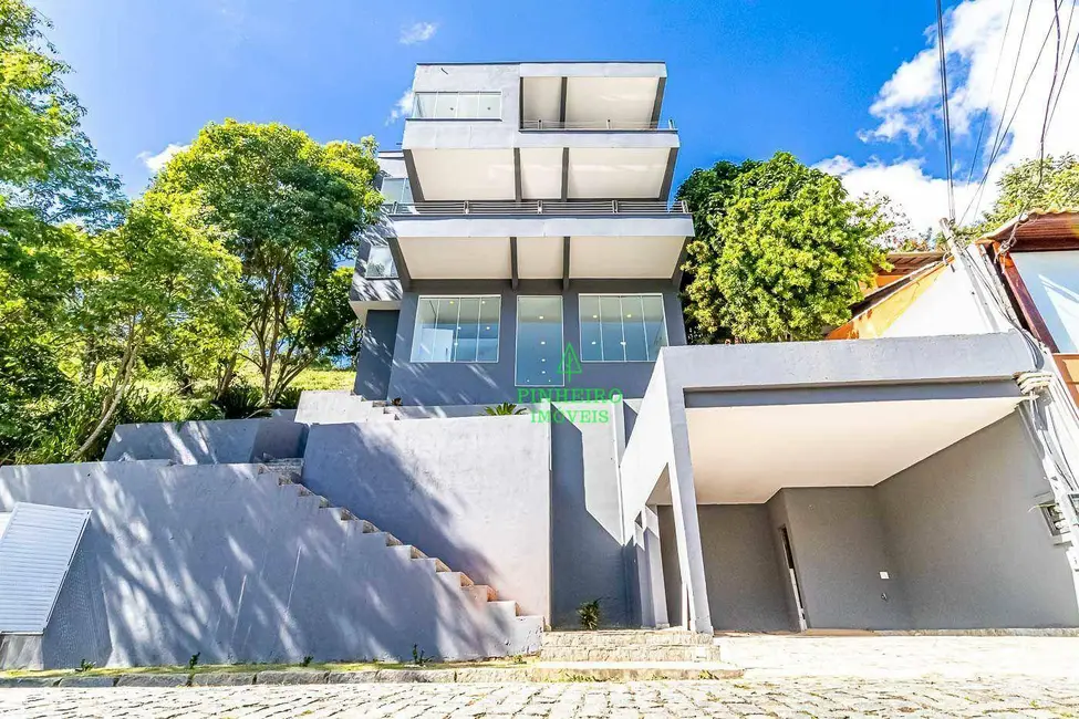 Foto 1 de Casa de Condomínio com 4 quartos à venda, 1500m2 em Vila Progresso, Niteroi - RJ