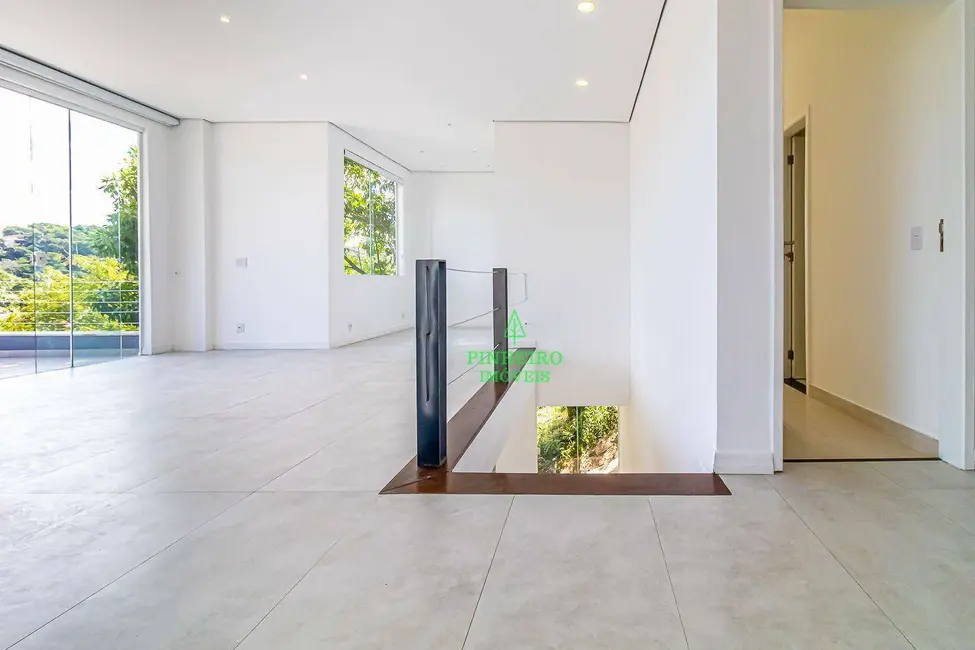 Foto 7 de Casa de Condomínio com 4 quartos à venda, 1500m2 em Vila Progresso, Niteroi - RJ