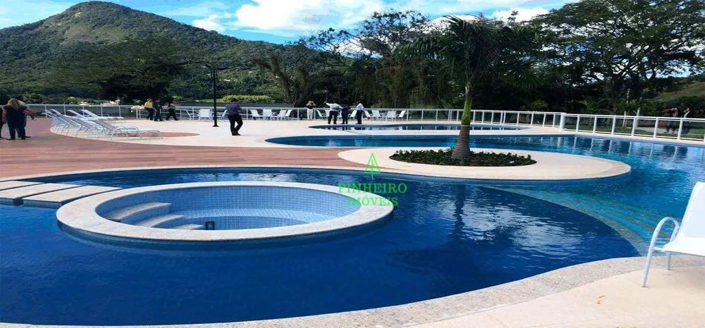 Casa de Condomínio com 4 quartos à venda, 395m2 em Ubatiba, Marica - RJ - imagem 5 Foto 5 de Casa de Condomínio com 4 quartos à venda, 395m2 em Ubatiba, Marica - RJ