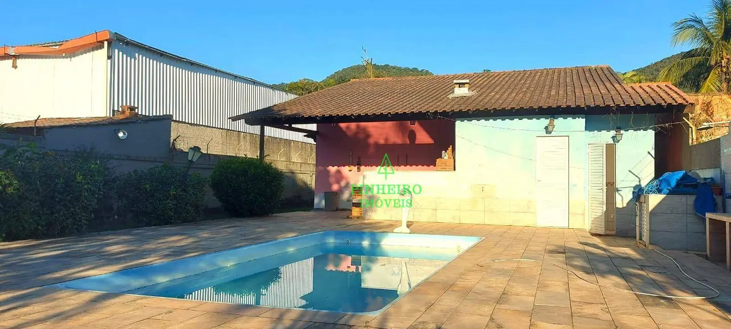 Foto 8 de Casa com 3 quartos à venda, 900m2 em Engenho do Mato, Niteroi - RJ