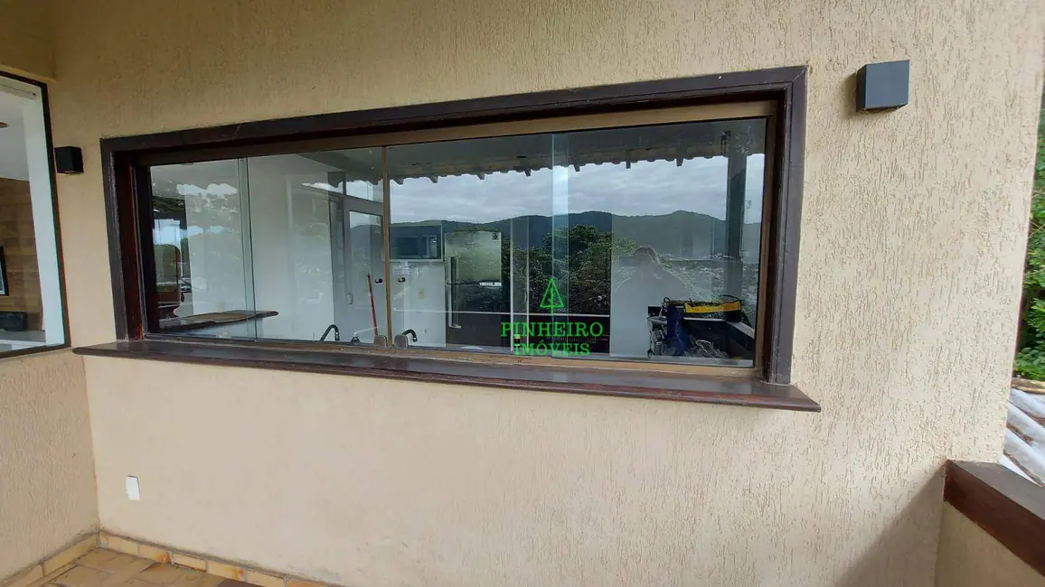 Foto 9 de Casa de Condomínio com 4 quartos à venda, 443m2 em Itaipu, Niteroi - RJ