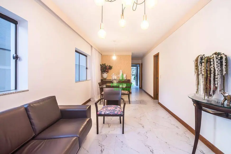 Foto 3 de Casa com 3 quartos à venda, 268m2 em Ingá, Niteroi - RJ