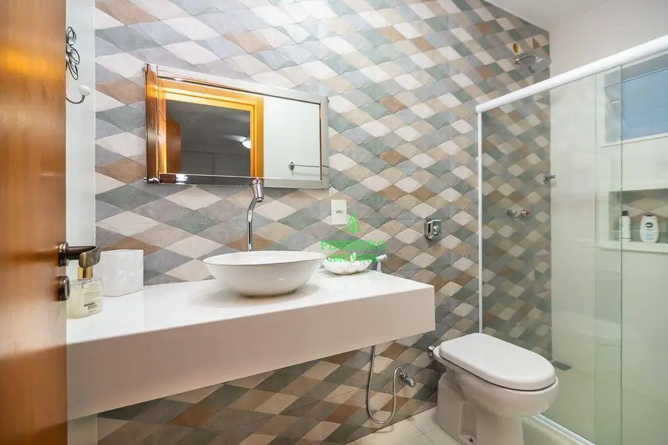 Foto 8 de Casa com 3 quartos à venda, 268m2 em Ingá, Niteroi - RJ