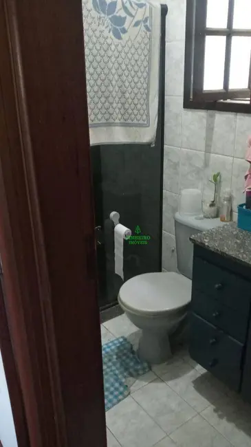 Casa com 3 quartos à venda, 119m2 em Colubande, Sao Goncalo - RJ - imagem 6 Foto 6 de Casa com 3 quartos à venda, 119m2 em Colubande, Sao Goncalo - RJ