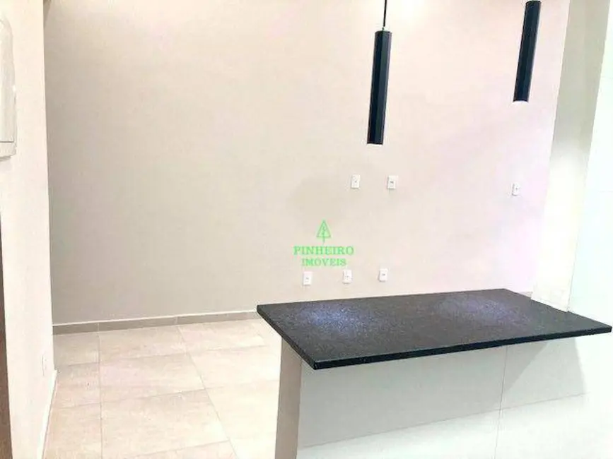 Casa com 3 quartos à venda, 240m2 em Jardim Atlântico Leste (Itaipuaçu), Marica - RJ - imagem 8 Foto 8 de Casa com 3 quartos à venda, 240m2 em Jardim Atlântico Leste (Itaipuaçu), Marica - RJ