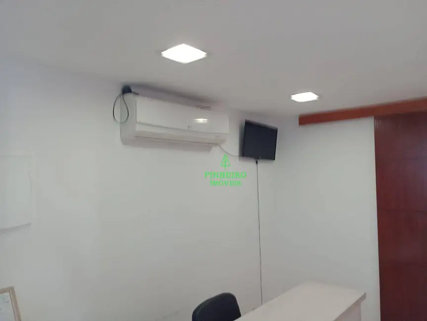 Loja à venda, 36m2 em Jacaré, Niteroi - RJ - imagem 8 Foto 8 de Loja à venda, 36m2 em Jacaré, Niteroi - RJ