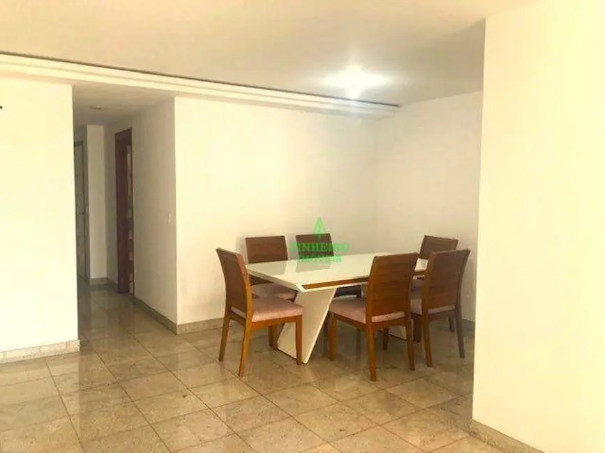 Apartamento com 3 quartos à venda, 124m2 em Icaraí, Niteroi - RJ - imagem 5 Foto 5 de Apartamento com 3 quartos à venda, 124m2 em Icaraí, Niteroi - RJ